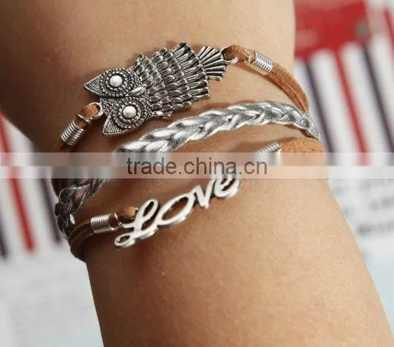 heart to heart bracelet, love with green flocking leather,brown baided Leather bracelet, friendship charm bracelet