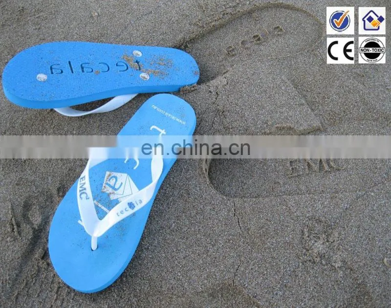 hot selling promotional die-cut logo design flip flops