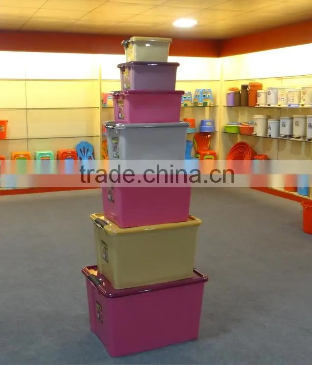 Plastic storage box
