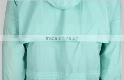 Raincoat Polyester Cycling Rain Jacket with Concealed Hood