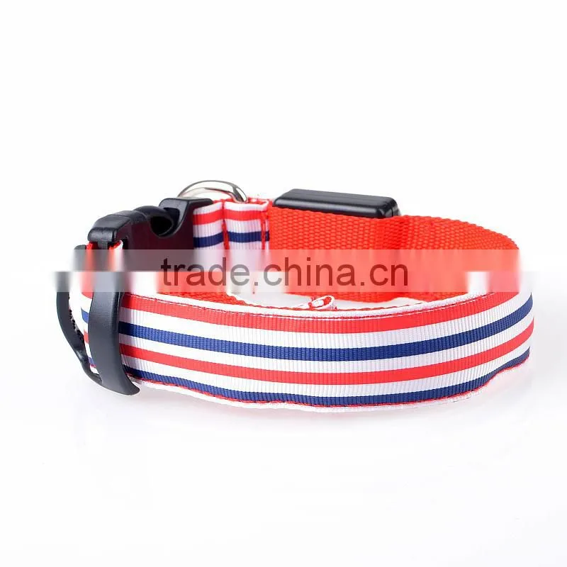 Factory Wholesale Fashion Stripe Pattern Retracable LED Dog Collar And Leash