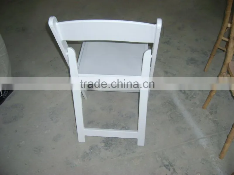 High quality white resin folding banquet chair
