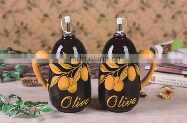 Elegant Flower Decal Ceramic Oil and Vinegar Bottles Set for Kitchen