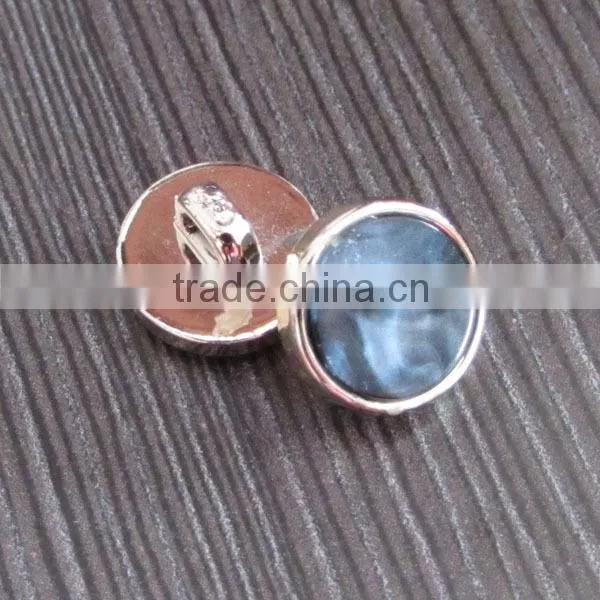 Multiple Color Designed Plastic Button