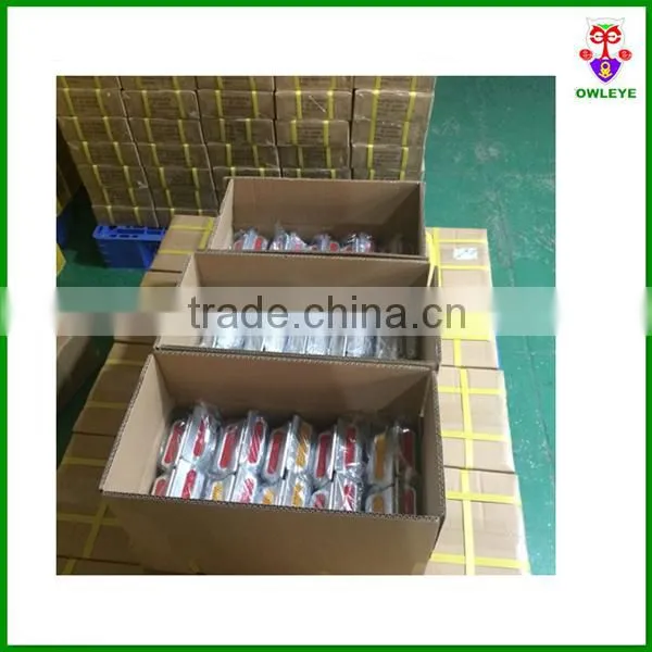 43glass beads road stud reflector for driveway