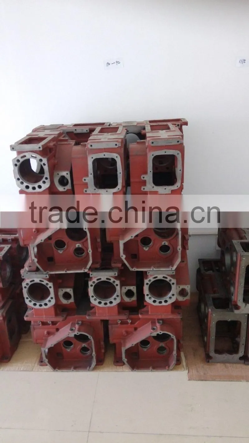 Rear wheel assembly for walking tractors