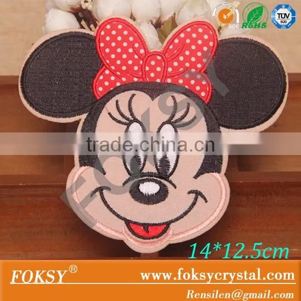 Baby clothes design iron on embroidered patches for kids