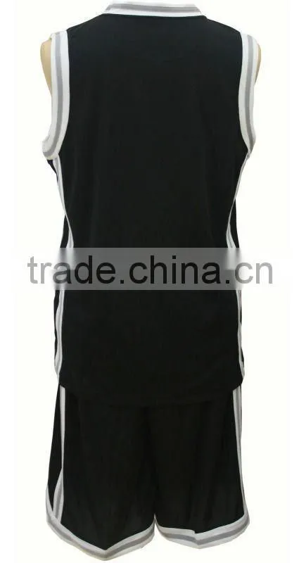 Man basketball set design