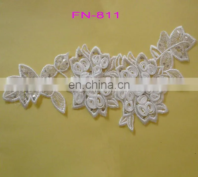 fashion leaf shape sewing decorative beads collar