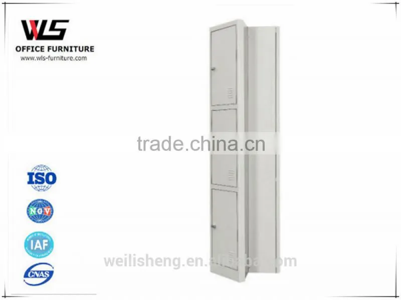 Three-door Foldable Steel Clothes Cabinet in China