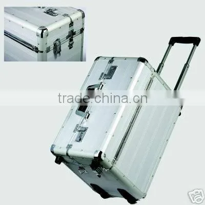 Aluminum trolley case