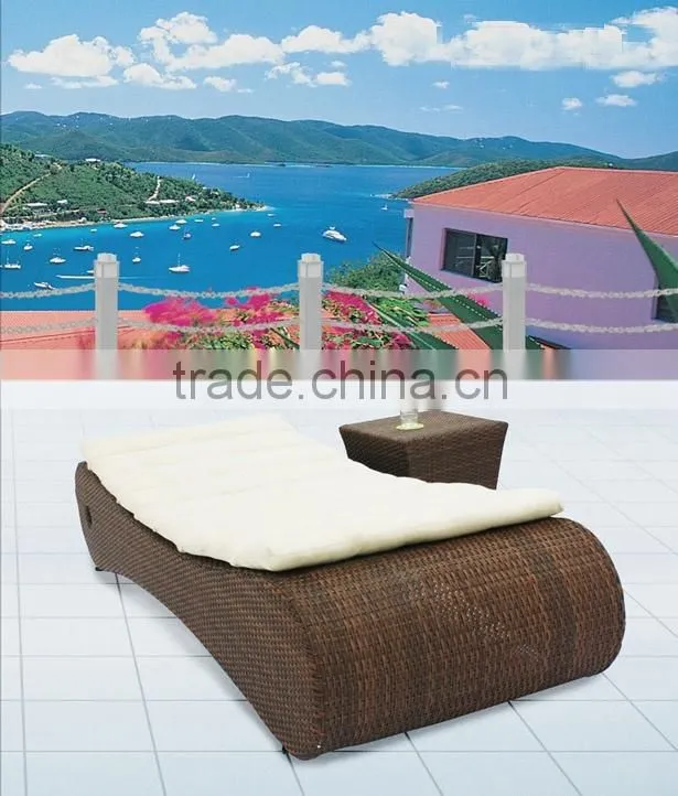 Outdoor rattan sun lounge furniture with cushion