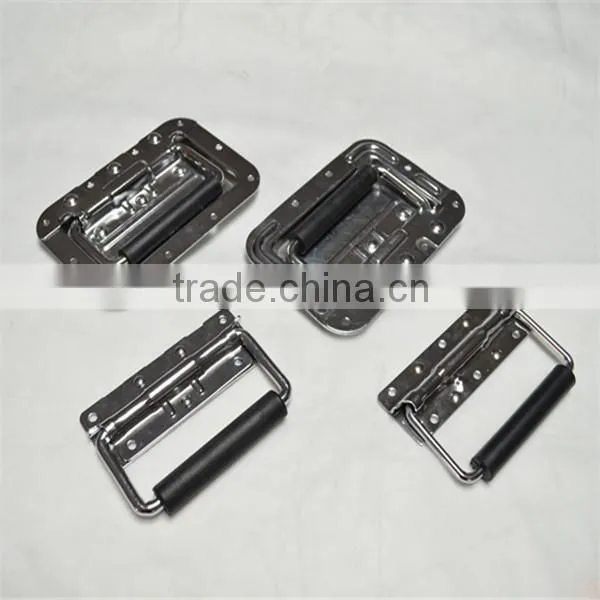 Zinc coated flight case sprung handle