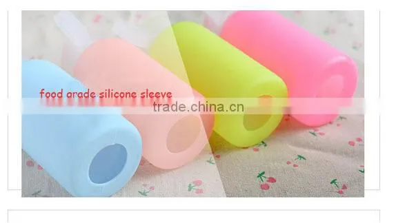 colorful high borosilicate glass water bottle with silicone sleeve and handle