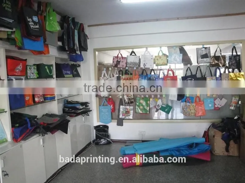lovely Latest Cheap Wholesale Fashion Ladies Purse, New Design Lady Wallet . oxford cloth zipper gift purse .