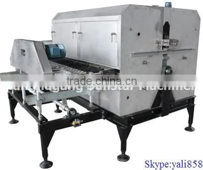 Automatic used glass bottle cleaning machine