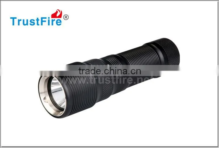 Trustfire DF-008 cree Led 700 lumens portable led hand diving flashlight