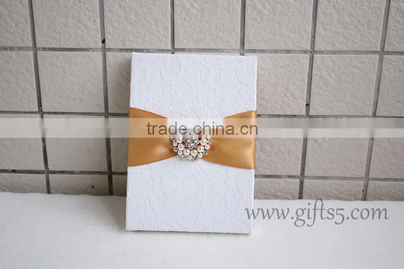 Elegant White Wedding Invitation Card Box With pearl brooch