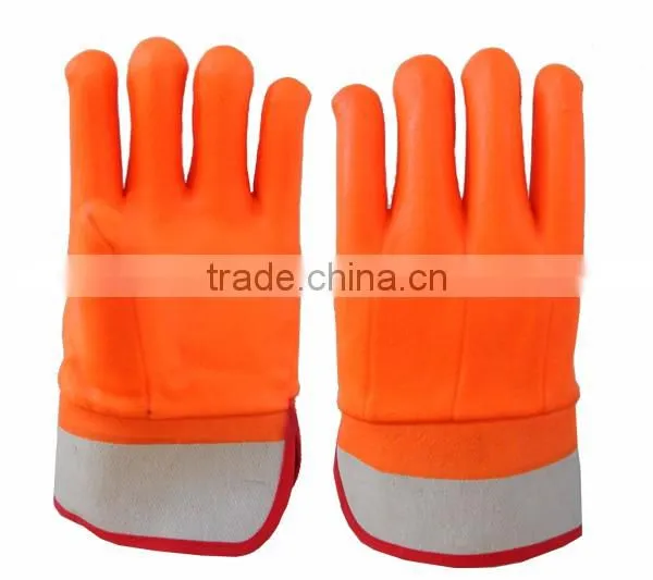 High Quality China Flourescent Pvc Anti-Cold Glove For Winter