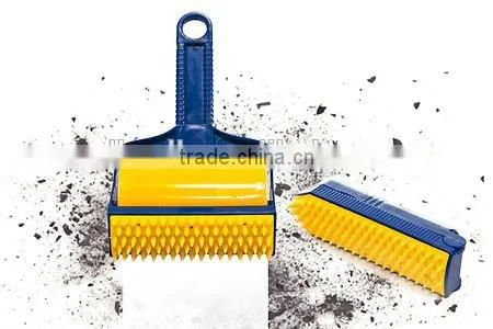 Easy cleaning dust clothes brush, mini repeated use lint carpet cleaning brush