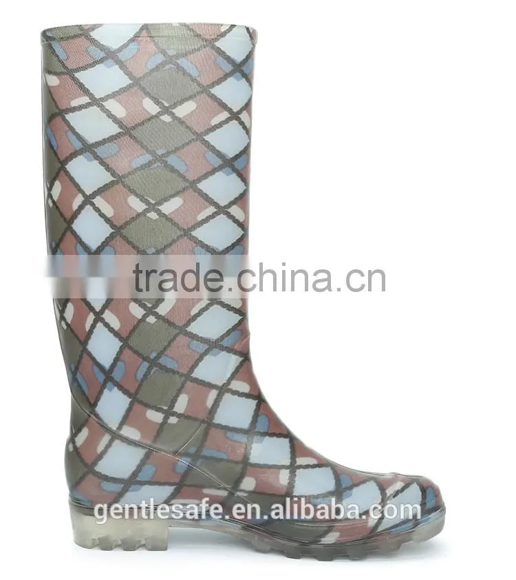 Working boots for women