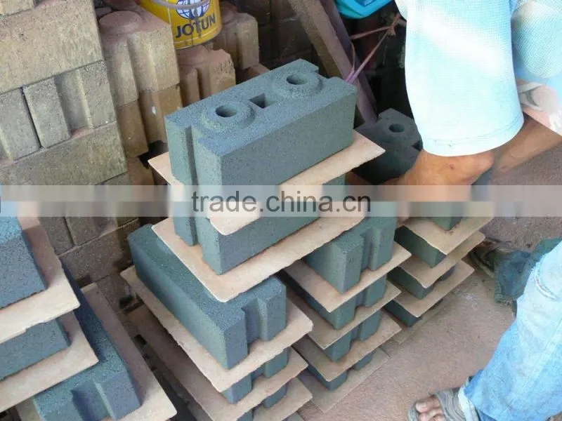 Compress interlocking clay brick making machine