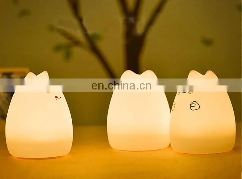 Hot selling fashion super cute cat night lamp carton night light silicone remote timer cute cat lamp