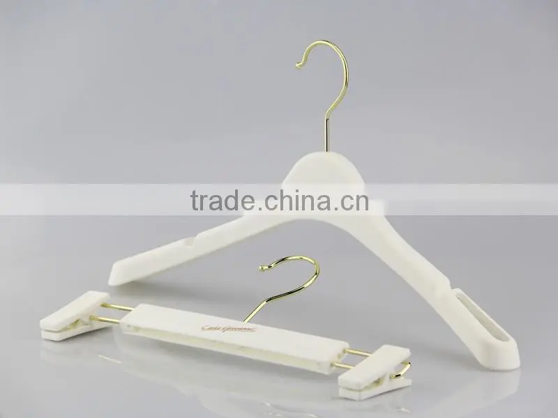 HA7002 hot sale fashionable plastic top hanger and pants hanger