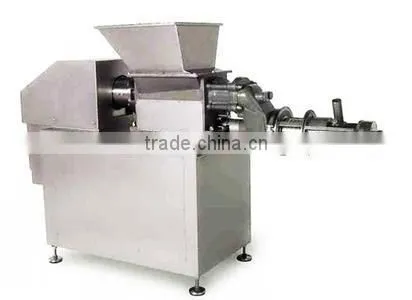 Chicken Deboning Machine to separate meat and bone