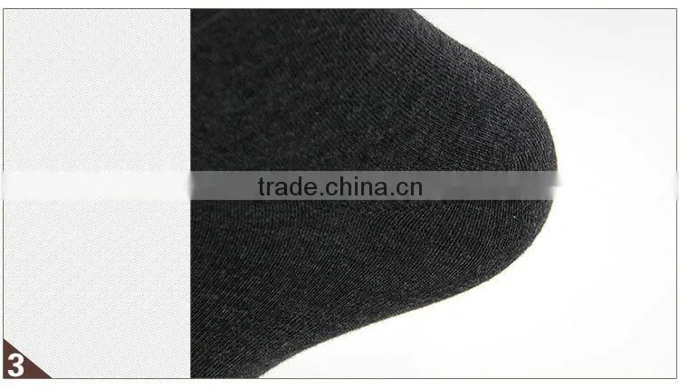Custom wholesale knit cotton eco-friendly sweat-absorbent socks