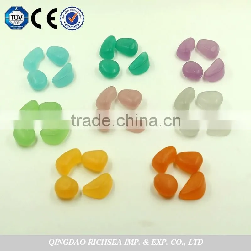colored plastic gravel
