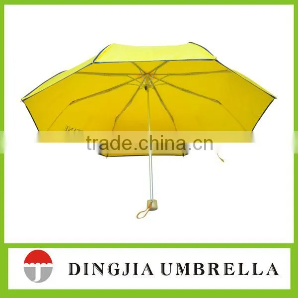 Customize promotional aluminum 3 fold bright colored rain umbrella