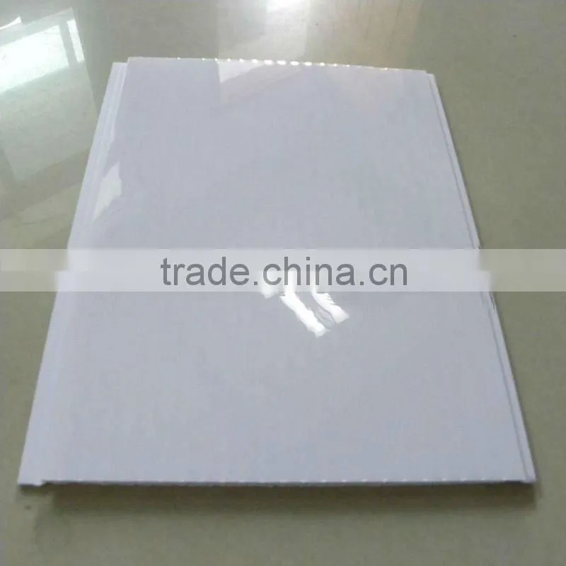 Homogeneous PVC flooring