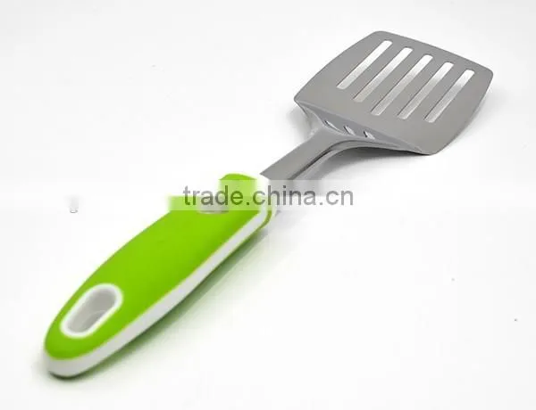 New design handle Factory Price commercial stainless steel egg flip turner