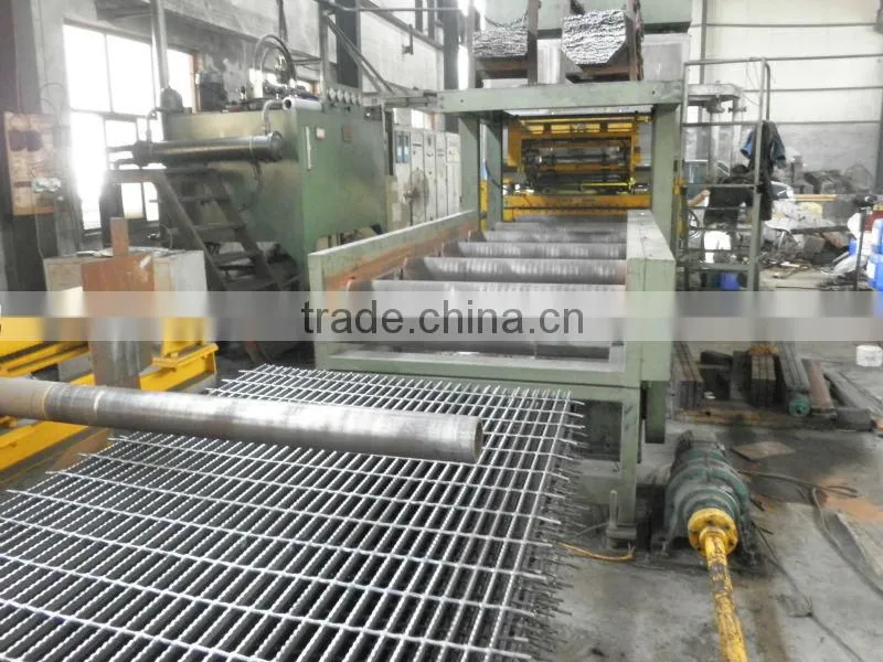 circle steel grating with hole ISO 9001 WITH 20years factory