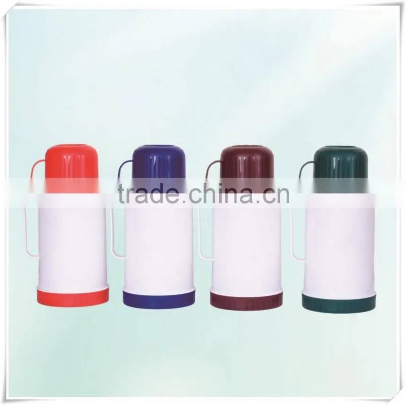 Competitive price 1.8L plastic insulated thermos with cup and side handle for sale