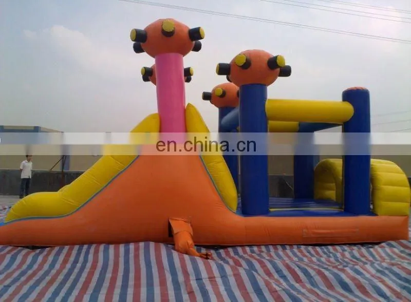 inflatable combo obstacle with small tunnel