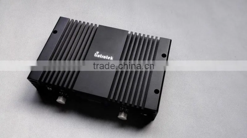 LCD home use China supplier 3G signal repeater WCDMA 3g signal booster 2100 mhz