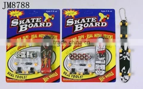 Hot finger skateboard keychain