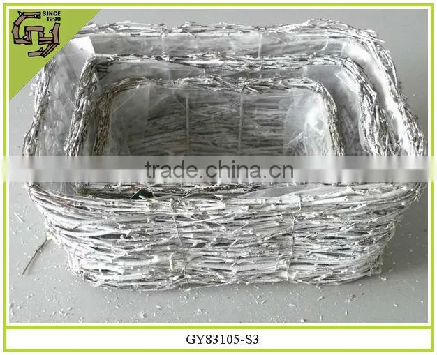 2013 antigue willow basket