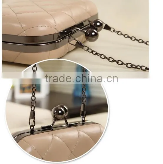 Simple casual small box bag for evening party