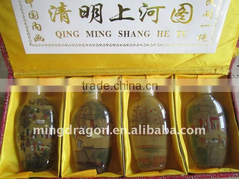 Chinese Traditional snuff box c/w Picture