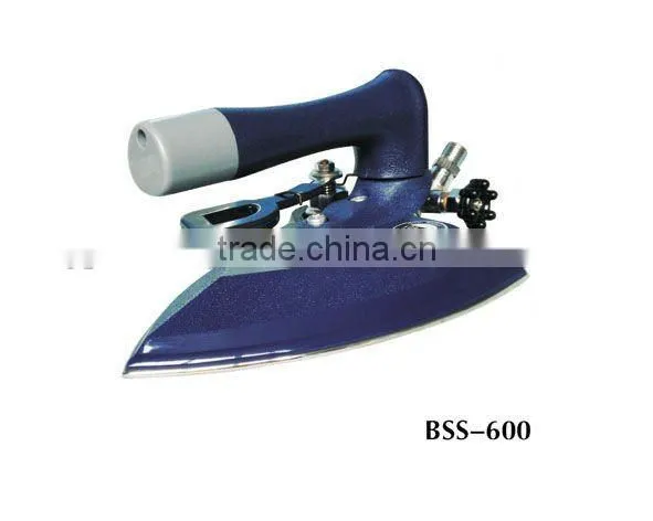 BSS-600 Thorough ironing All Steam Iron