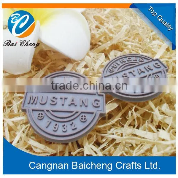 3D cute rubber keychain in shoe shape in China wholesale market