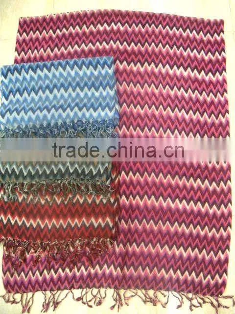 New High Fashion Zig-Zag wool shawls/scarves