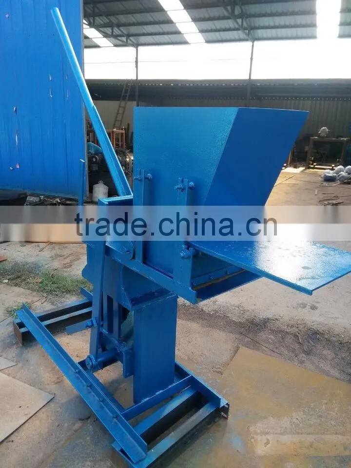 Compress interlocking clay brick making machine