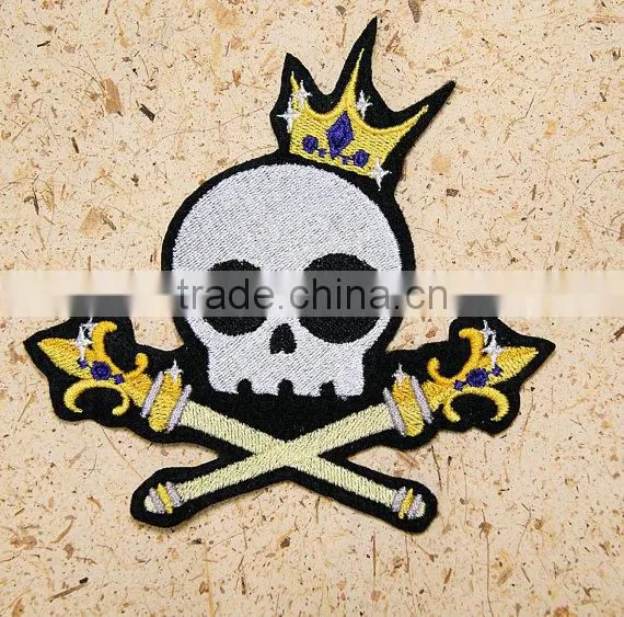 Custom high quality embroidered creative skulls patch for clothes embroidery patch made in china choose size/color