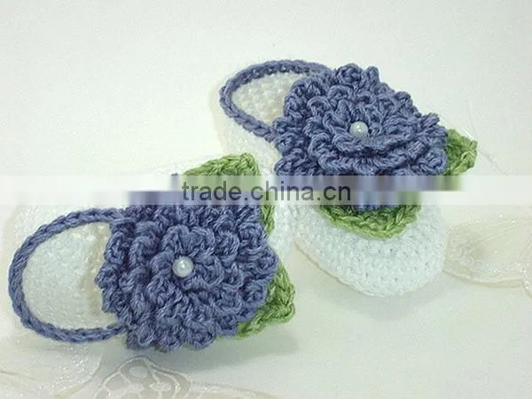 Hollow Wool Knitted Shoes Wholesale Floral Crochet Baby Girl Soft Shoes
