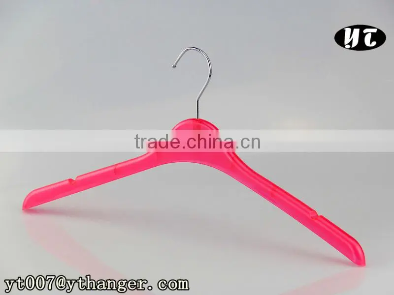 Cheap Colorful Plastic Hanger with Good Quality for Children/adults