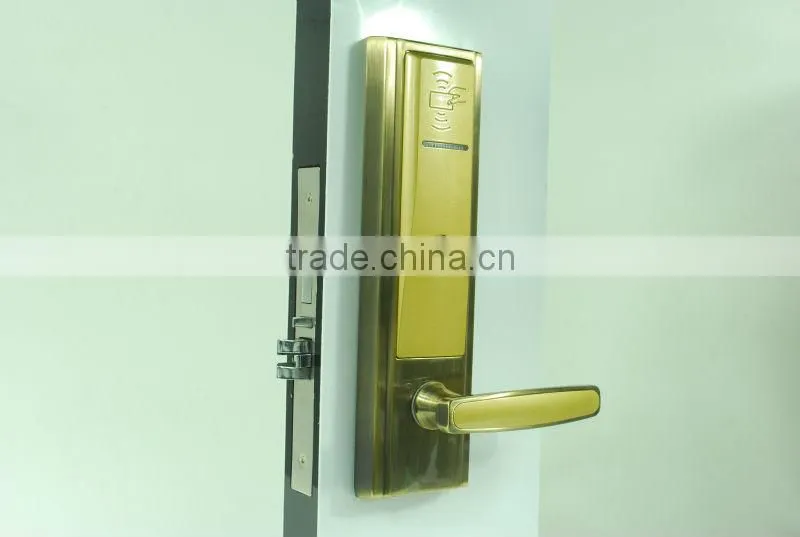 High-level keyless hotel door lock